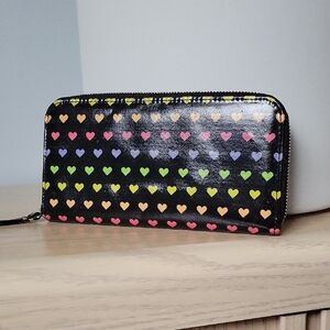 Cooperative Black w Rainbow Hearts Pattern Full Zip Accordian PVC Wallet